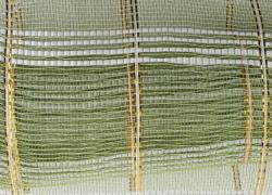 Зелена мрежа за опаковане със златна нишка